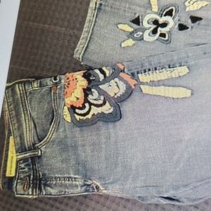 Anthropologie Pilcro boyfriend jeans!